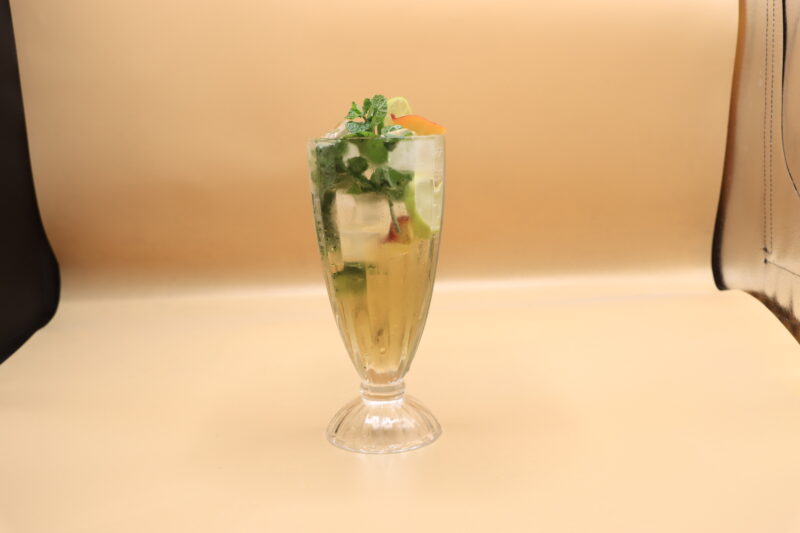 Peach mojito